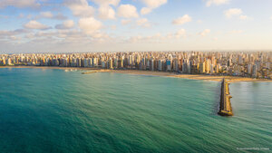 Vista aérea da Praia de Iracema, Fortaleza, Ceará, Brasil