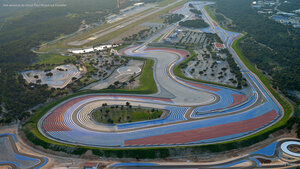 Vue aérienne du circuit Paul Ricard, Le Castellet
