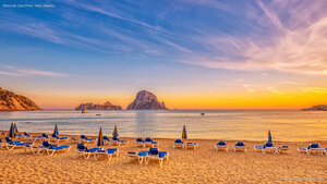 Bahía de Cala D'hort, Ibiza, España