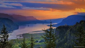 Crown Point at Columbia River Gorge, Oregon