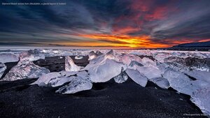 Diamond Beach across from Jökulsárlón, a glacial lagoon in Iceland