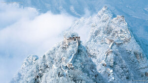Snow on the Great Wall of China