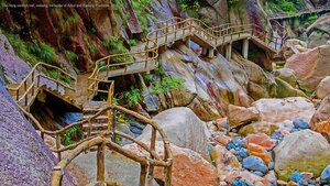 Hui Hang caravan trail, crossing the border of Anhui and Zhejiang Provinces, China
