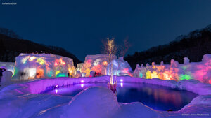 ライトアップされた氷像, 北海道 千歳市