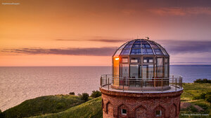 Drohnenaufnahme des Peilturms am Kap Arkona, Rügen, Mecklenburg‑Vorpommern
