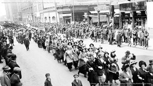 Amalgamated Clothing Workers of America in a Labor Day parade, May 1915, Chicago