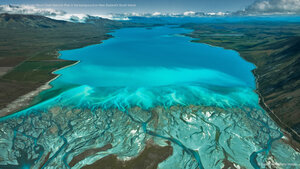 Lake Tekapo with Aoraki/Mount Cook National Park in the background on New Zealand's South Island
