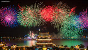 夜空中的烟花表演，长沙，湖南省，中国