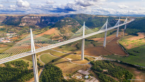 Vue aérienne du Viaduc de Millau