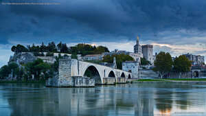 Pont Saint-Bénézet and Rhône River at dusk, Avignon, France