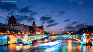 Pont d’Arcole on the Seine river, Paris, France