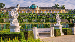 Schloss Sanssouci, Schlosspark, Potsdam, Brandenburg