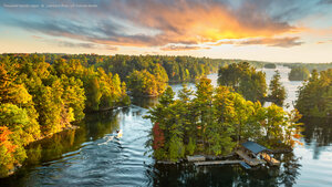 Thousand Islands region, St. Lawrence River, US-Canada border
